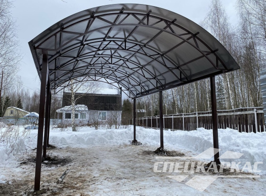 Навес для машины из поликарбоната №48 1541