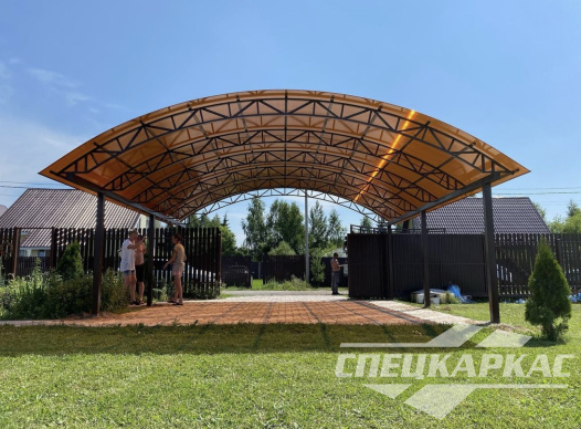 Усиленный металлический навес из поликарбоната для автомобилей №19 1251