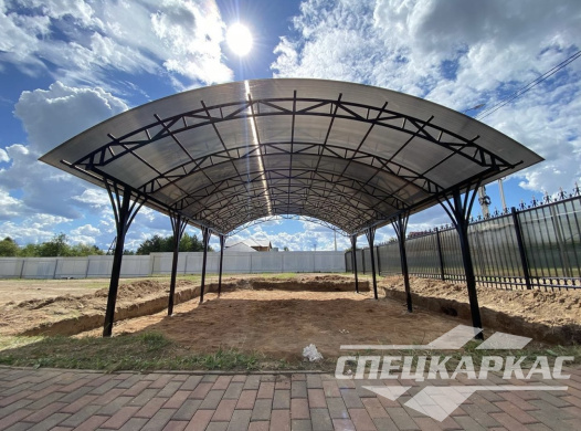 Арочный навес из поликарбоната для автомобилей №10 1165