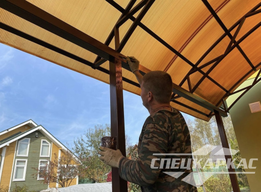 Навес из поликарбоната перед гаражом №82 1880