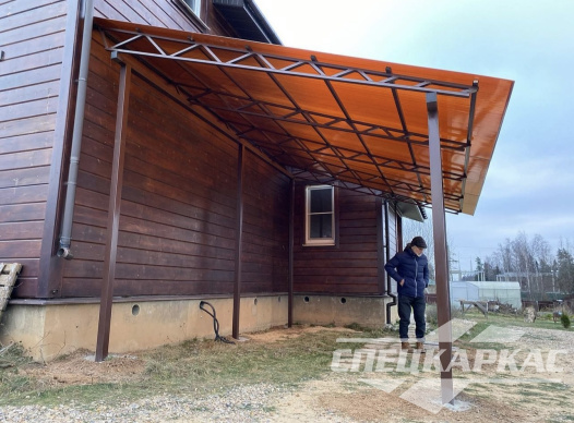 Навес примыкающий к дому для парковки одного автомобиля №69 1752