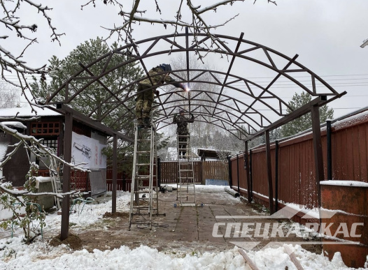 Навес из поликарбоната арочного типа №56 1619