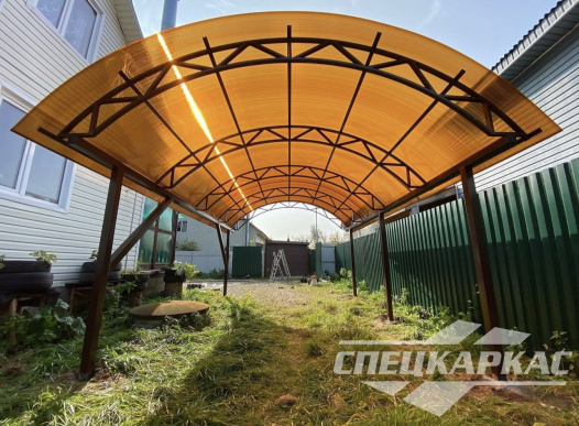 Навес из поликарбоната для одного автомобиля №89 1952