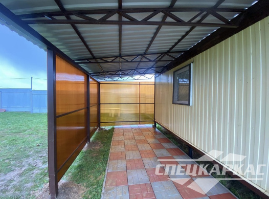 Навес из профнастила к дому №31 1377