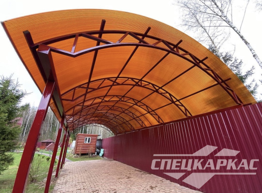 Навес из поликарбоната для парковки двух автомобилей друг за другом №36 1427