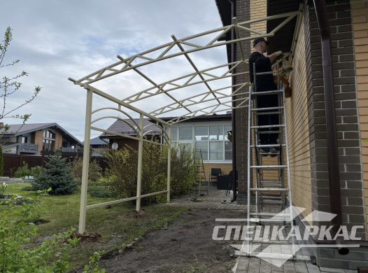 Навес к дому из поликарбоната для террасы №28 1341