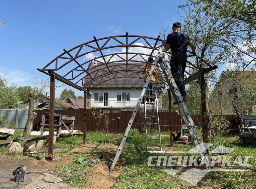 Металлический навес из поликарбоната для зоны отдыха №27 1331