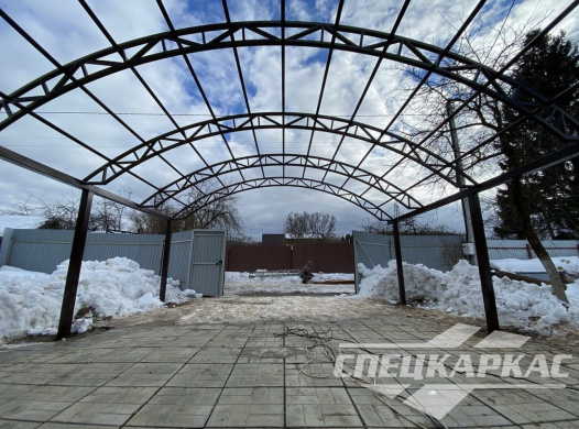 Арочный навес из поликарбоната для парковки двух автомобилей №6 1126