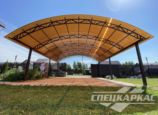 Усиленный металлический навес из поликарбоната для автомобилей №19 1258