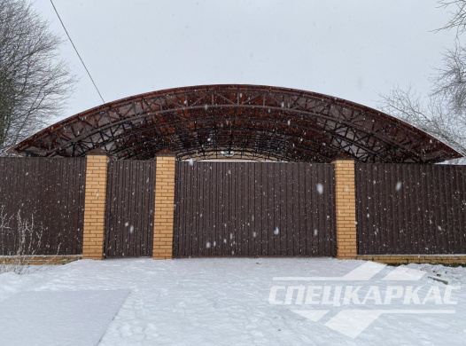 Большой, усиленный навес для автомобилей из поликарбоната №60 1664