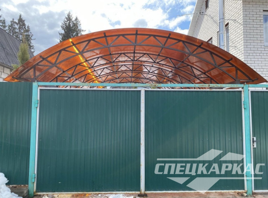 Навес из поликарбоната для автомобилей на даче №42 1489