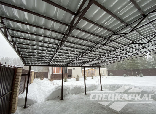 Навес из металлочерепицы на две машины №49 1552