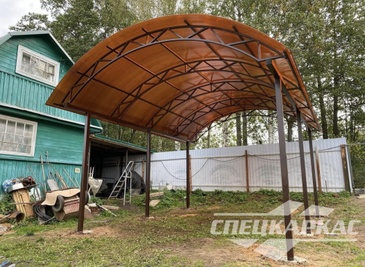 Простой навес для машины из поликарбоната №90 1960