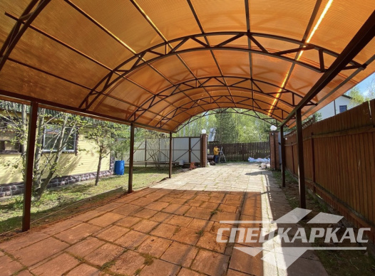Усиленный навес из поликарбоната для парковки одного автомобиля №29 1359