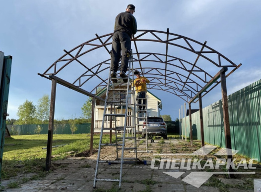 Навес для одной машины на дачу №26 1321