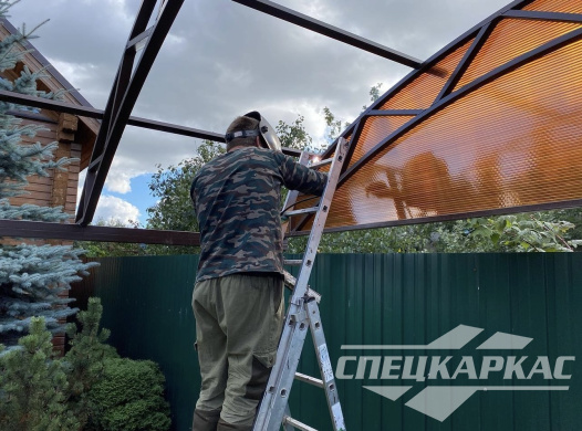 Навес из поликарбоната для дачи №93 1988