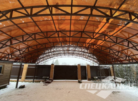 Большой, усиленный навес для автомобилей из поликарбоната №60 1663