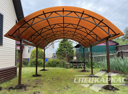 Навес из поликарбоната для машины на дачу №24 1301