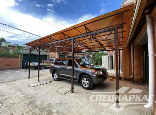 Односкатный навес из поликарбоната для парковки двух автомобилей №23 1295