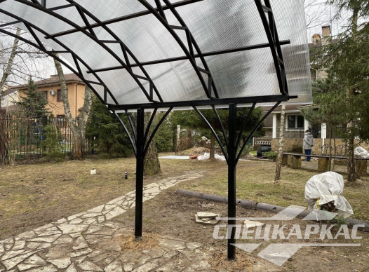 Арочный навес из поликарбоната для зоны отдыха №4 1112
