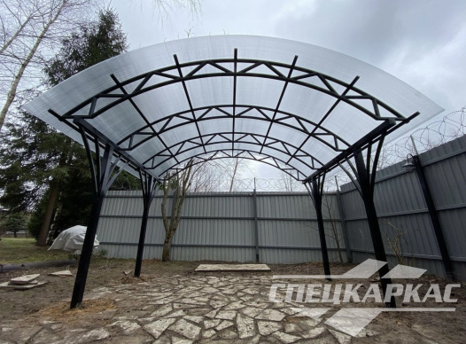 Арочный навес из поликарбоната для зоны отдыха №4 1105