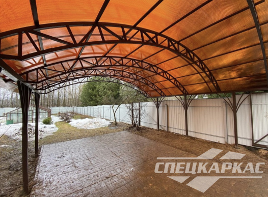 Навес из поликарбоната на 2 машины с усиленной стропильной системой №43 1497
