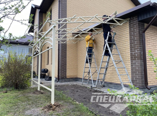 Навес к дому из поликарбоната для террасы №28 1342