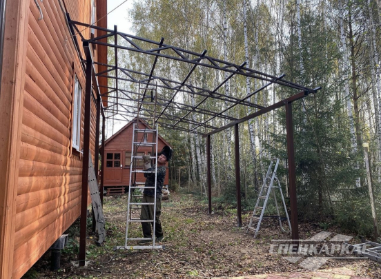 Навес для автомобиля к дому из поликарбоната №86 5