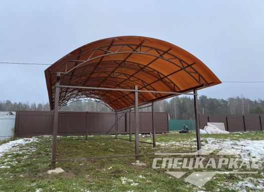 Навес из поликарбоната арочного типа №58 1641