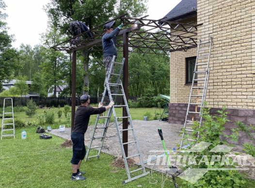 Навес к дому из поликарбоната | Навес над входом в дом №25 1313