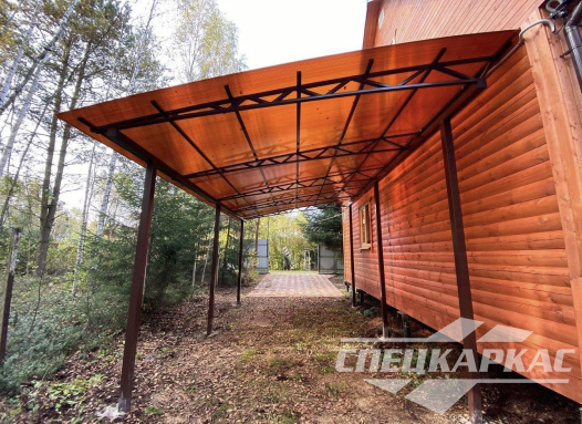 Навес для автомобиля к дому из поликарбоната №86 1915