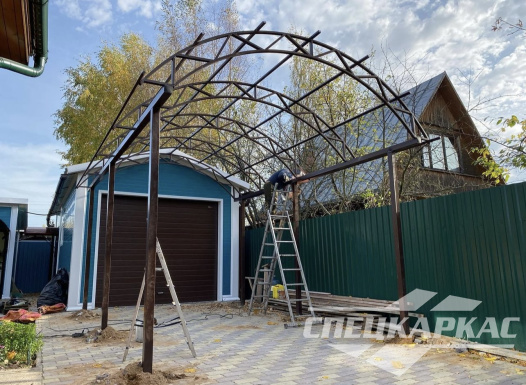 Арочный навес из поликарбоната на две машины №100 2056