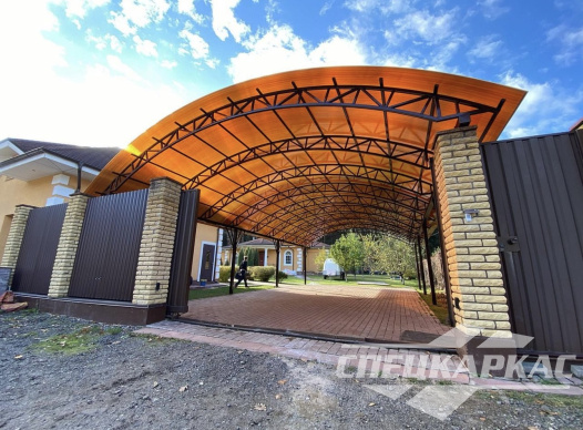 Навес из поликарбоната на 4 автомобиля №52 1575