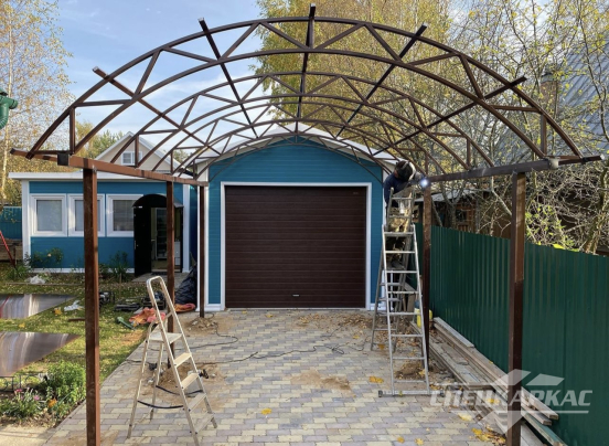 Арочный навес из поликарбоната на две машины №100 3