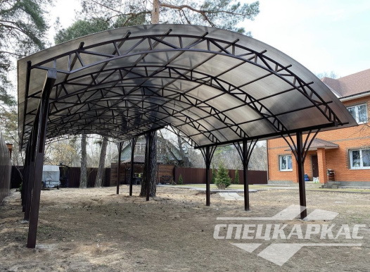 Навес из поликарбоната для автомобилей с измененной геометрией №39 1455