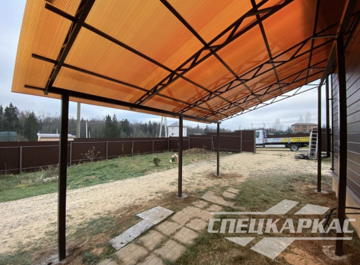 Навес примыкающий к дому для парковки одного автомобиля №69 1751