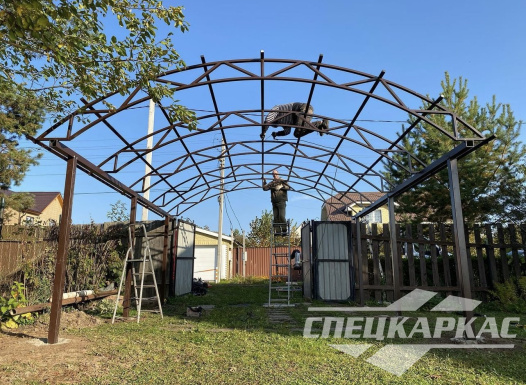 Навес для авто из поликарбоната №84 1897