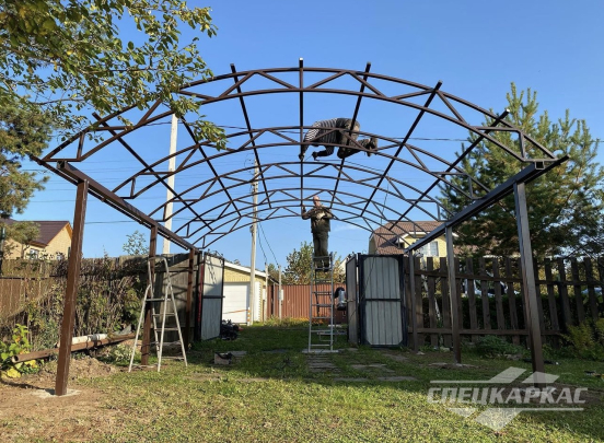 Навес для авто из поликарбоната №84 3