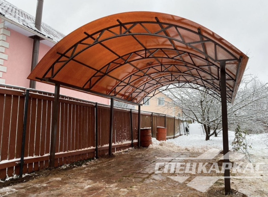 Навес из поликарбоната арочного типа №56 1621