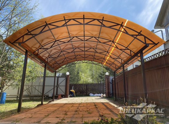 Усиленный навес из поликарбоната для парковки одного автомобиля №29 1