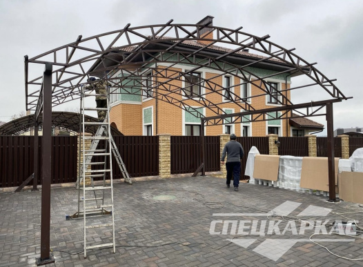 Навес на две машины из поликарбоната усиленный №77 1828