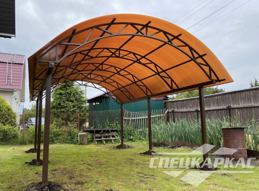 Навес из поликарбоната для машины на дачу №24 1307