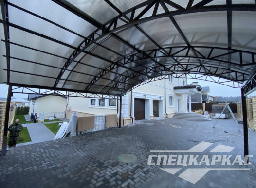 Навес на две машины из поликарбоната усиленный №77 1833