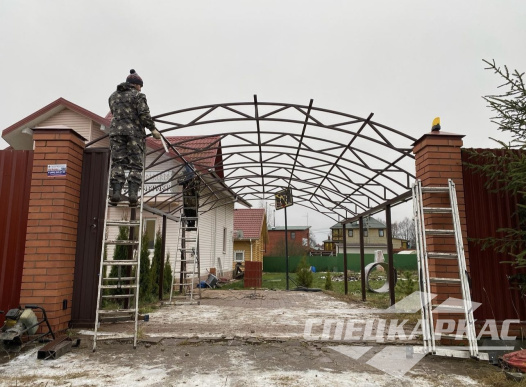 Навес из поликарбоната над парковочным местом №63 1686