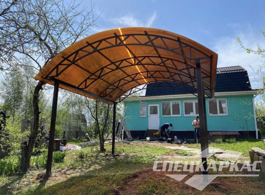 Металлический навес из поликарбоната для зоны отдыха №27 1336