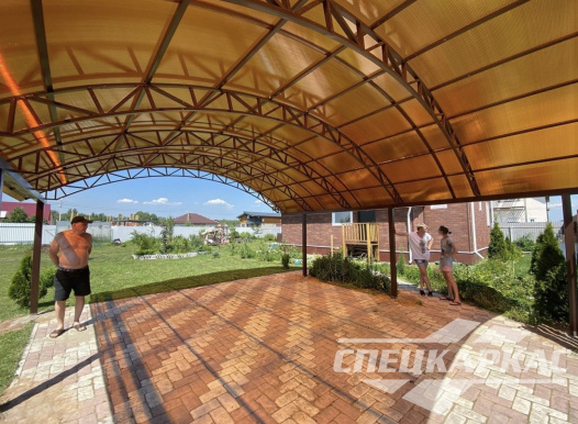 Усиленный металлический навес из поликарбоната для автомобилей №19 1259